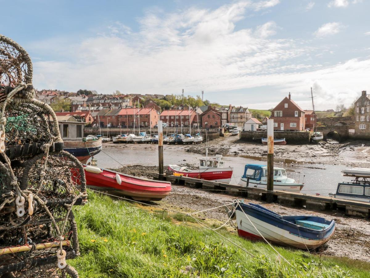 Crossing Cottage Whitby Eksteriør billede